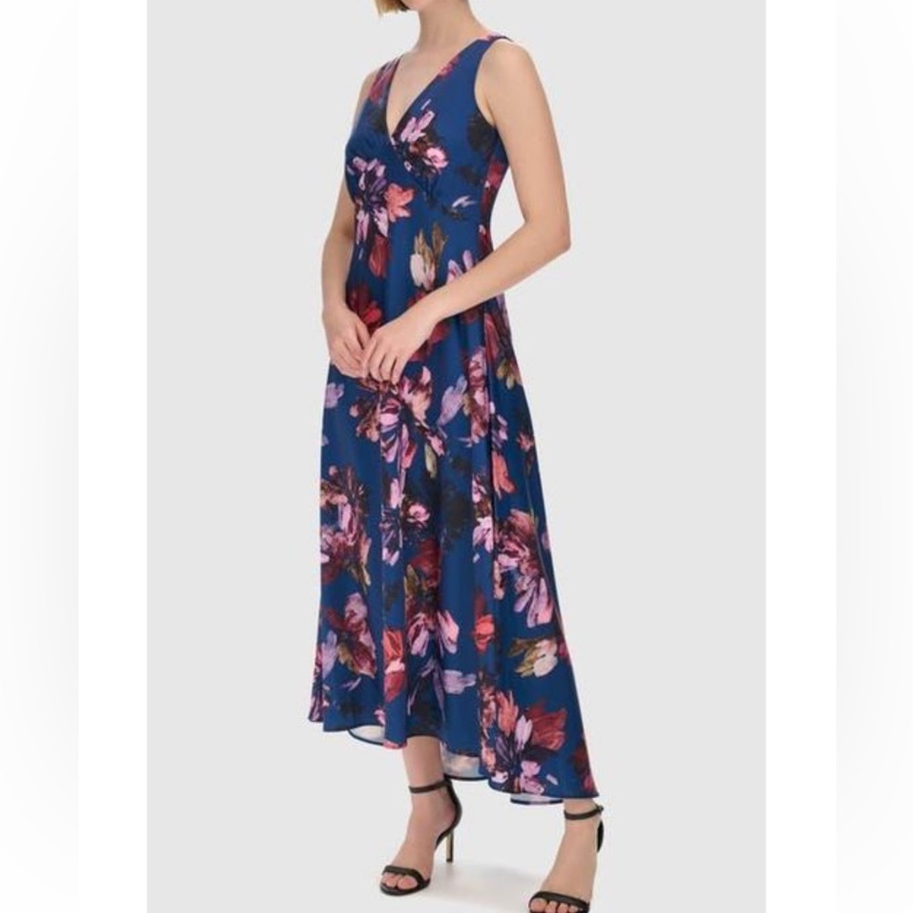 Women's Blue Floral Satin Maxi Dress